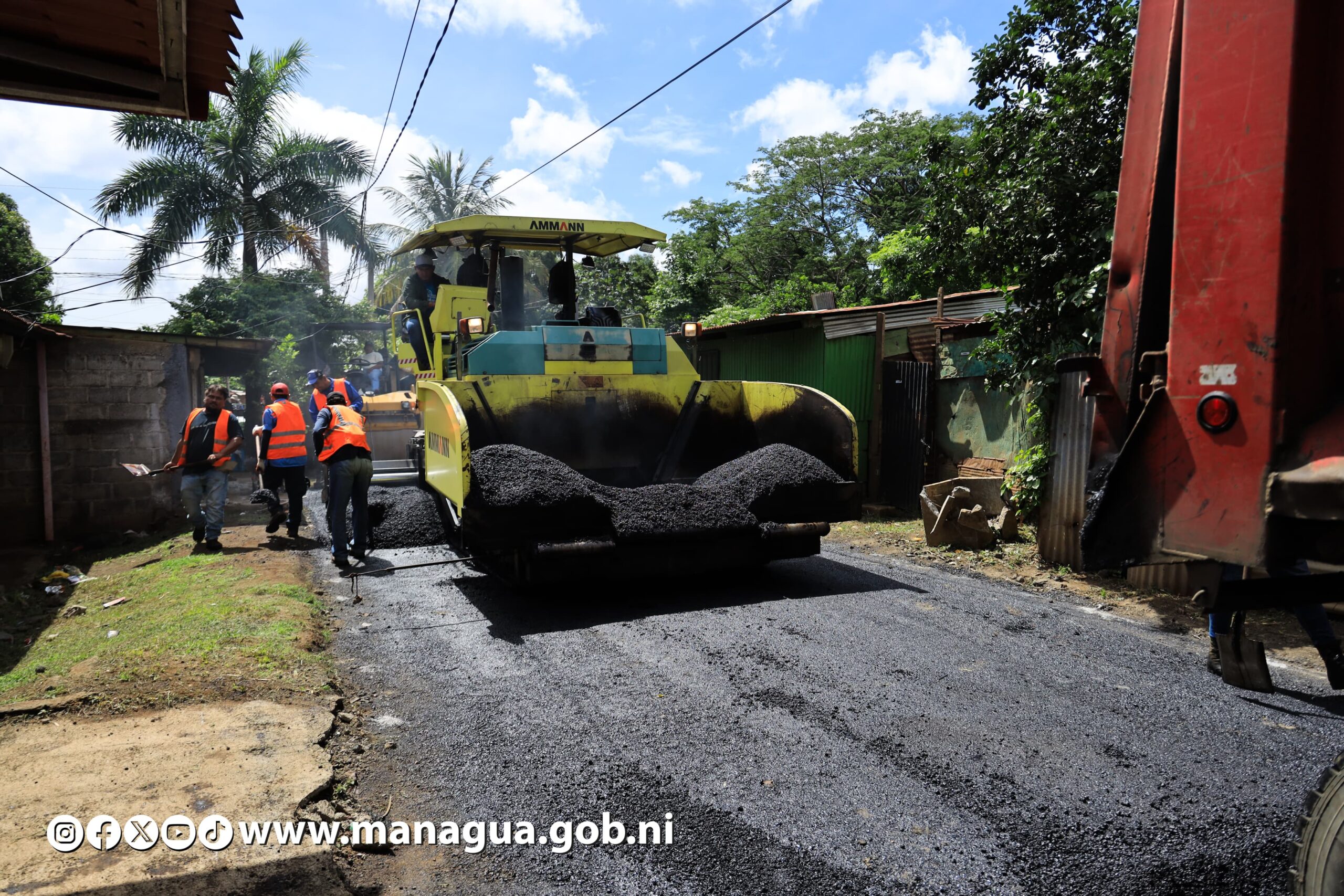 Alcaldía de Managua continúa mejorando los barrios con 327 cuadras nuevas en este 2025