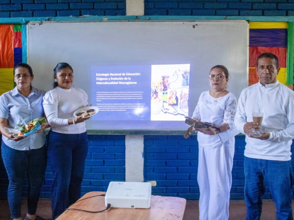 Docentes de Managua fortalecen habilidades, reflexionan y comparten experiencias pedagógicas