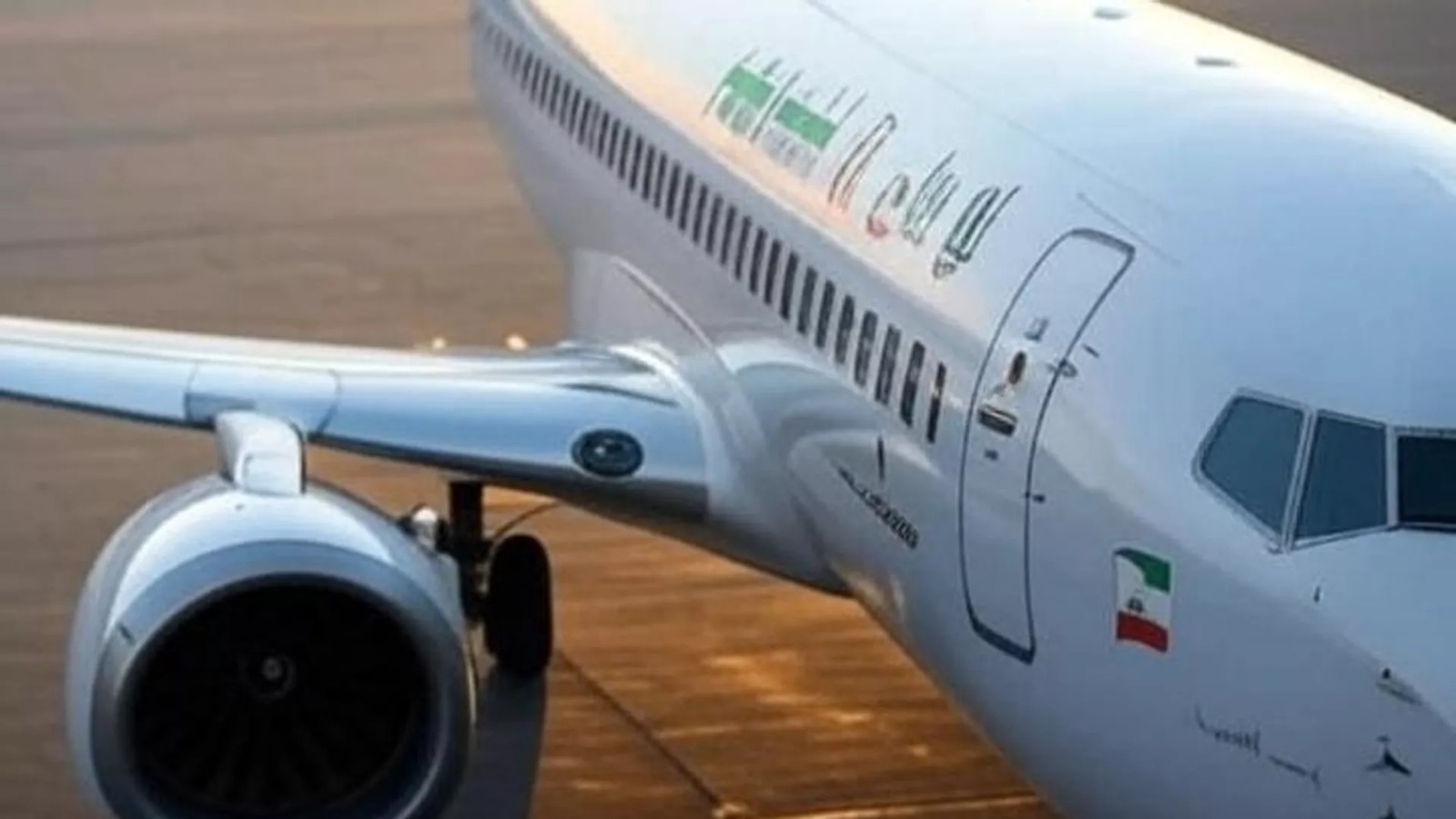 Irán reabre espacio aéreo a vuelos internacionales en el centro y occidente del país
