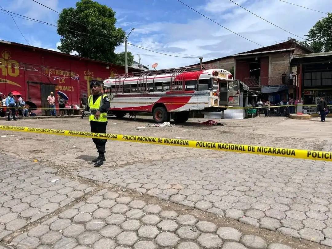 Anciano muere atropellado por un bus en Siuna, Triangulo Minero