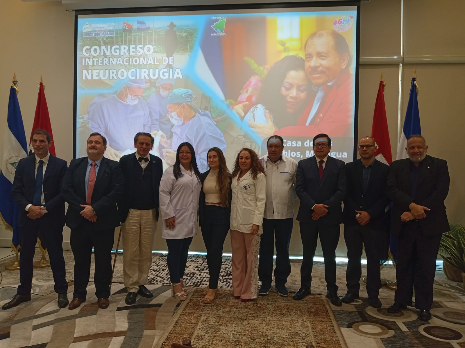 Médicos intercambian experiencias y conocimientos en I Congreso Internacional de Neurocirugía