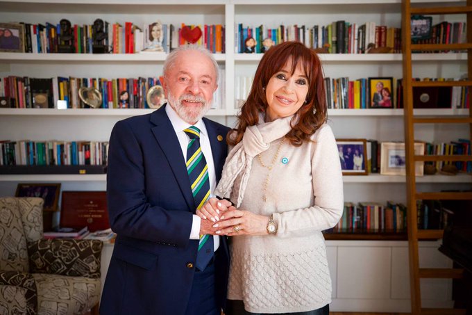 Lula visita a Fernández de Kirchner en su prisión domiciliaria
