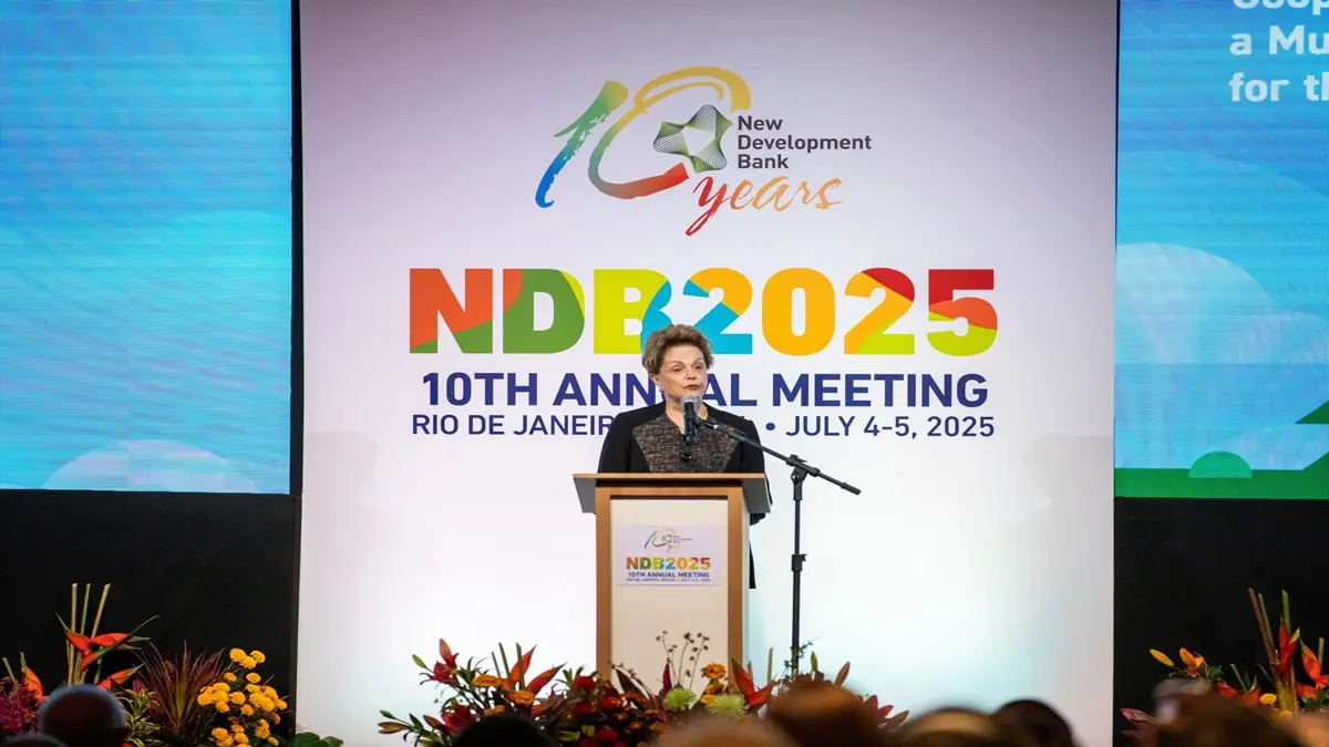 Nuevo Banco de Desarrollo de los BRICS cumple diez años impulsando el comercio en monedas locales
