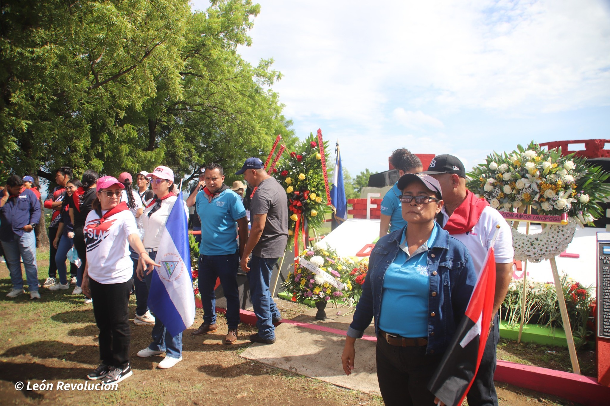 León conmemora la liberación del Fortín de Acosasco recordando a los héroes del Frente Occidental