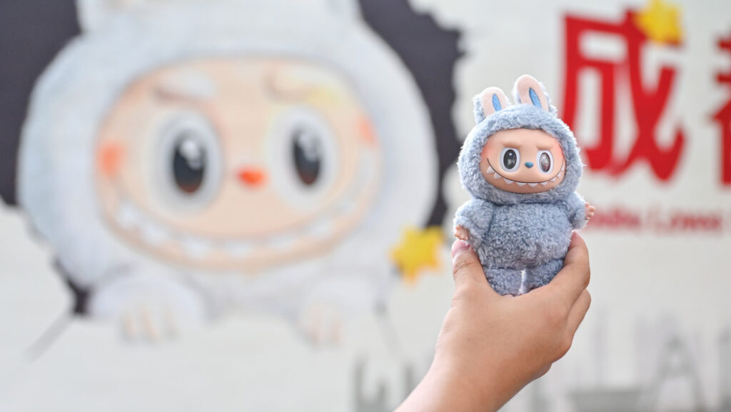 los Labubu llevó a su creador hasta el 'top 10'