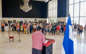 Maestros de las artes plásticas y el talento emergente nicaragüense inauguran exposición en saludo al 46/19