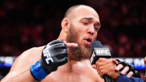 "Rusia es mi hogar": Luchador brasileño de la UFC da un discurso en ruso tras su victoria