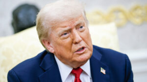 Trump promete imponer aranceles del 100 % a Rusia si no hay un acuerdo de paz