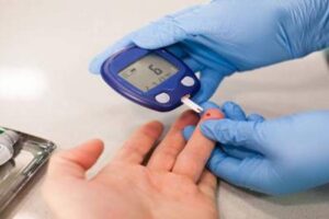 Azúcar en sangre afecta salud sexual de los hombres