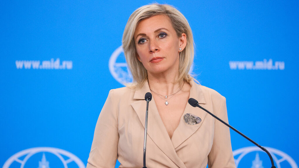 Zajárova: "Las cabezas calientes alemanas se olvidaron de la lección de 1945"