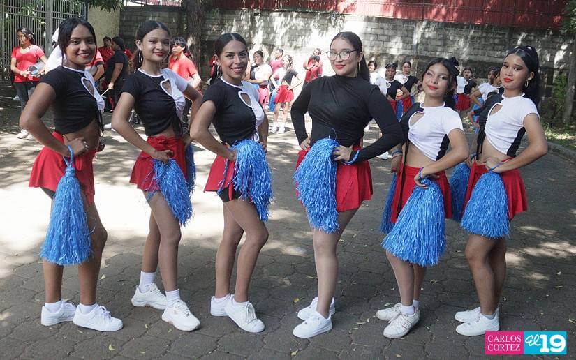 Mined desarrolla festival de la alegría en el Instituto Ramírez Goyena