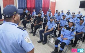 MINT capacita a 30 miembros en rescate acuático y buceo