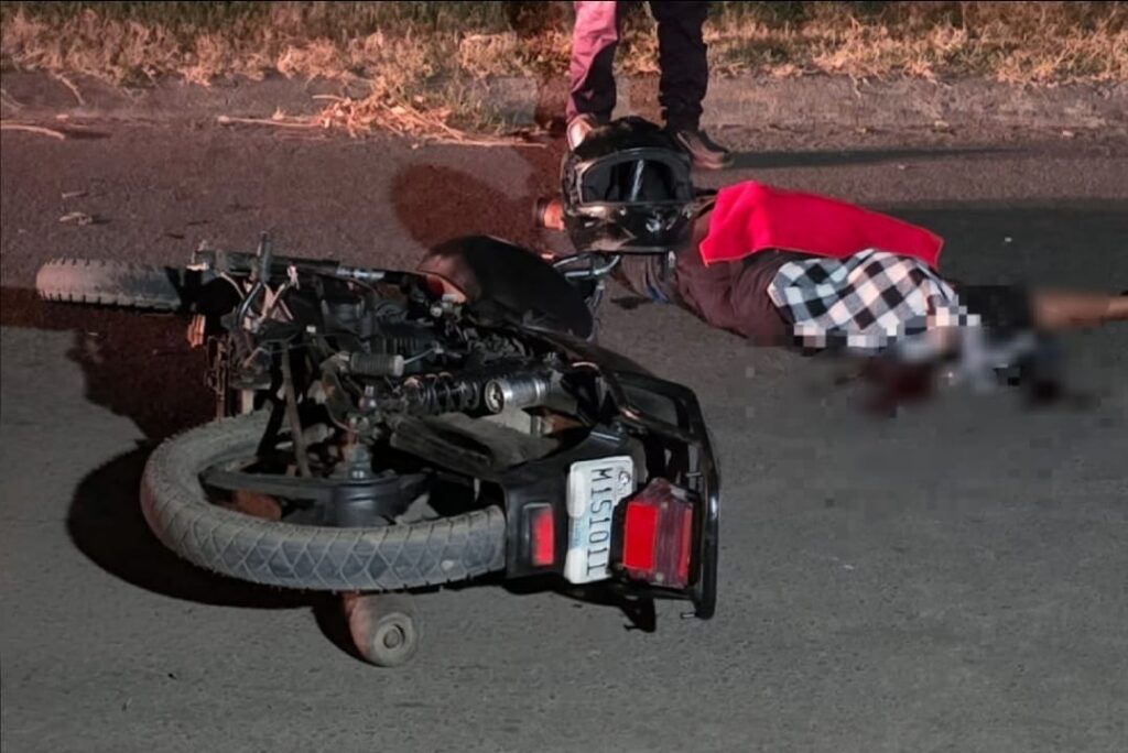 Motorizado se estrella y pierde la vida por el mercado El Mayoreo