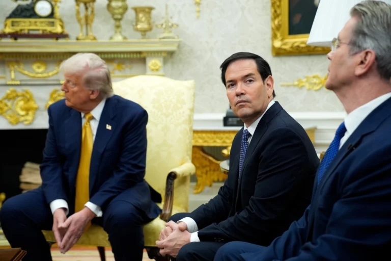 Trump anuncia posible visita a China tras invitación de Xi Jinping