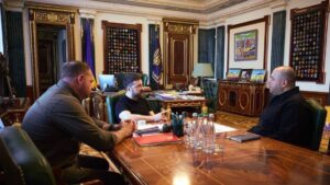 "Jugando con fuego": medios occidentales critican a Zelenski