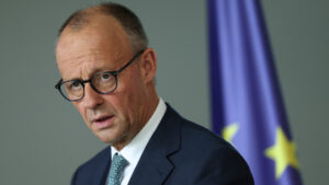 "No estoy satisfecho": Merz comenta el acuerdo comercial entre EE.UU. y la UE