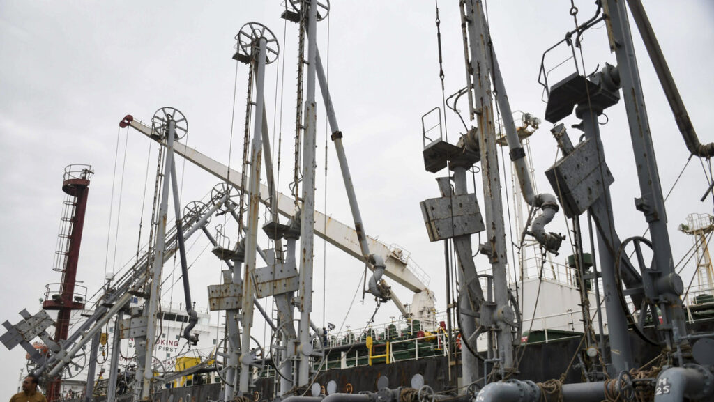 Trump anuncia un acuerdo petrolero con Pakistán