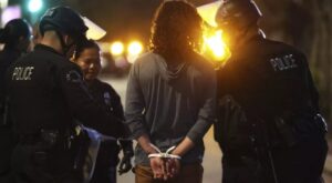 EEUU realizó más de 400 redadas contra migrantes tan solo en California