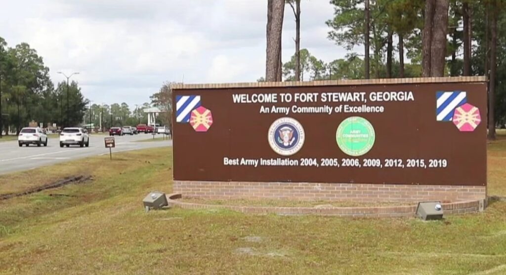 Ataque a base de infantería en EEUU deja cinco heridos