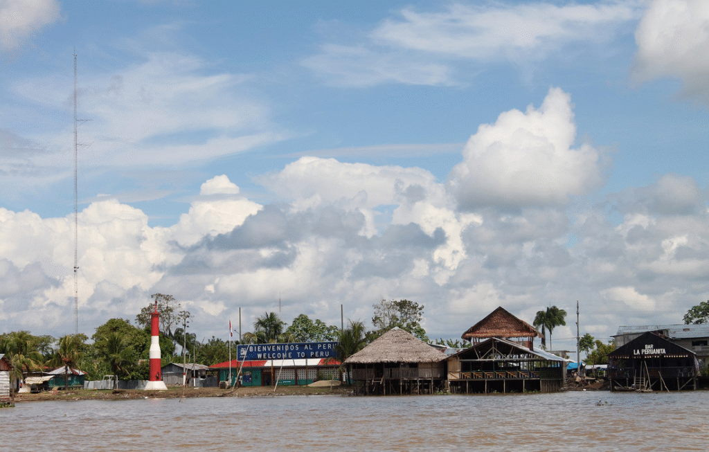 Petro se pronuncia en medio de la disputa territorial con Perú