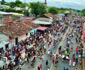 Granada celebra sus fiestas tradicionales en honor a la Virgen de la Asunción