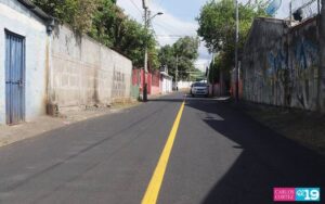 Comuna capitalina entrega calles mejoradas en la Colonia Tenderí