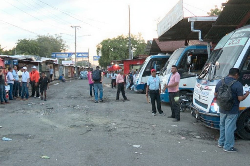 Transporte intermunicipal de terminal Casimiro Sotelo