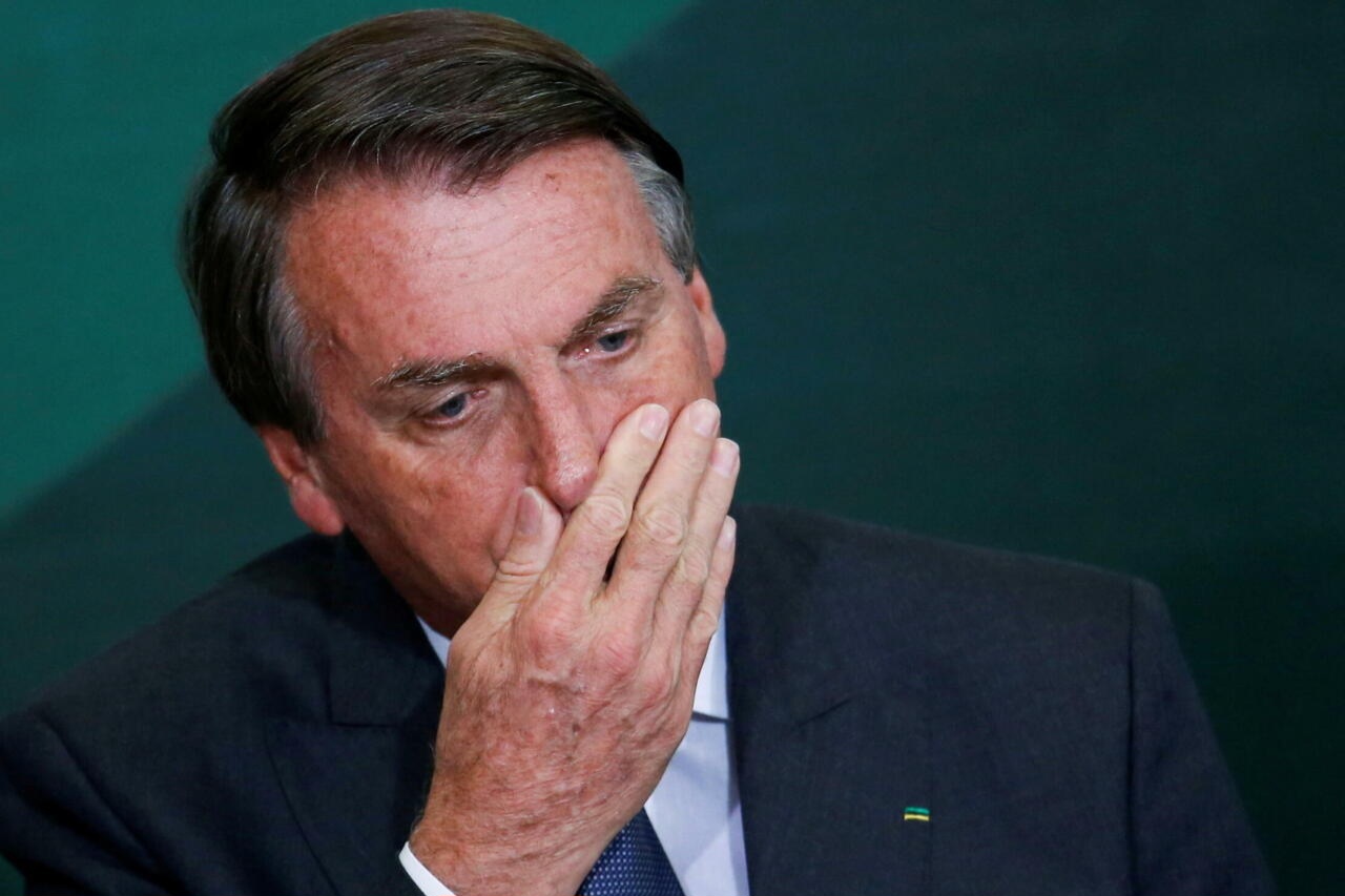 Policía de Brasil descubre que Bolsonaro planeaba pedir asilo a Argentina