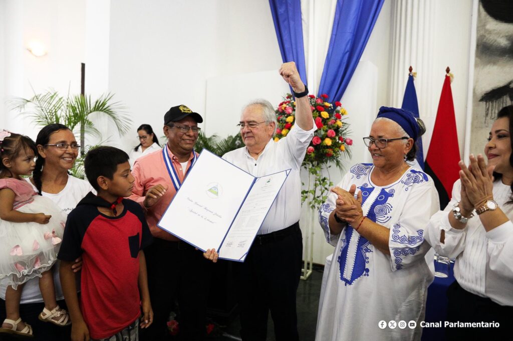 Gobierno nicaragüense declara apóstoles de la libertad a miembros del Comando Rigoberto López Pérez