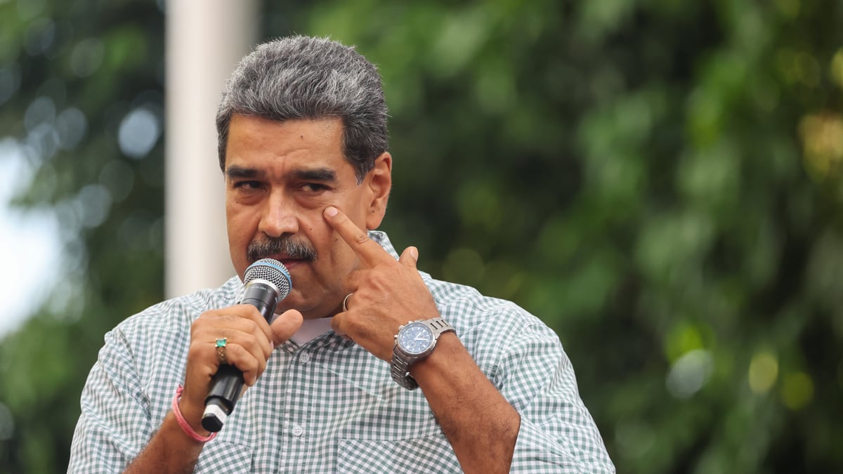 Maduro denuncia intentos de “cambio” de Gobierno con un “zarpazo terrorista militar” de EEUU