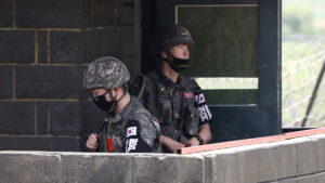 Soldados surcoreanos abren fuego en la frontera con su vecino del norte