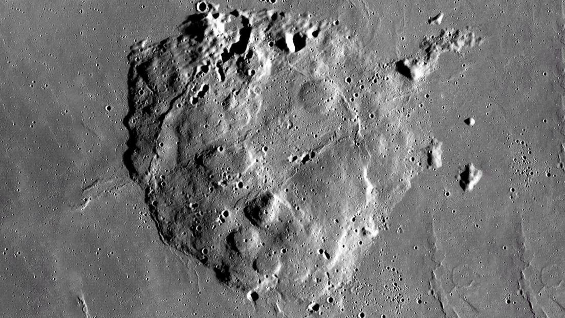 Científicos resuelven el misterio de los volcanes de la Luna