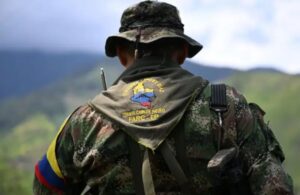 Disidencias de las FARC secuestran a 34 militares colombianos