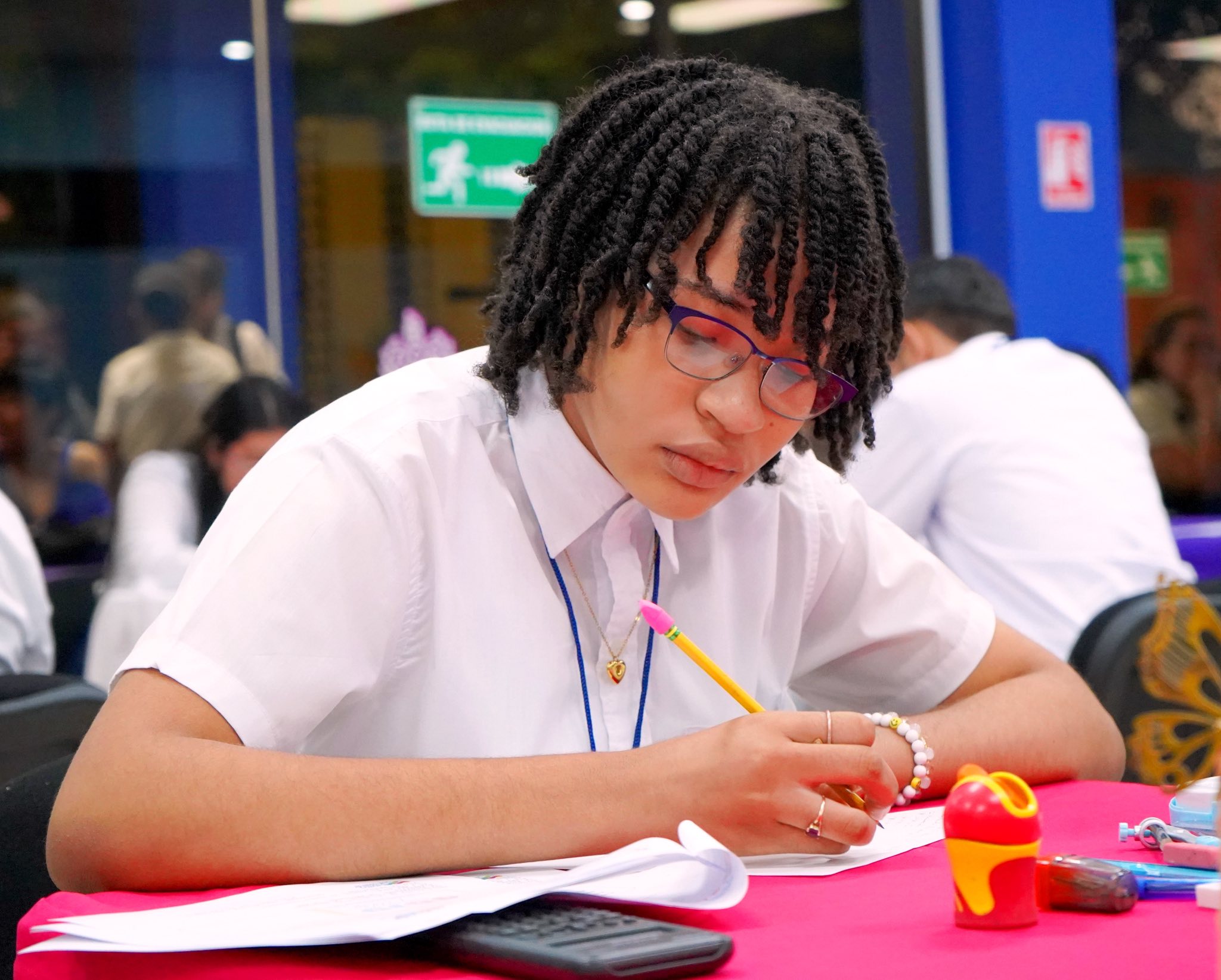 MINED selecciona a los mejores estudiantes de matemáticas del país