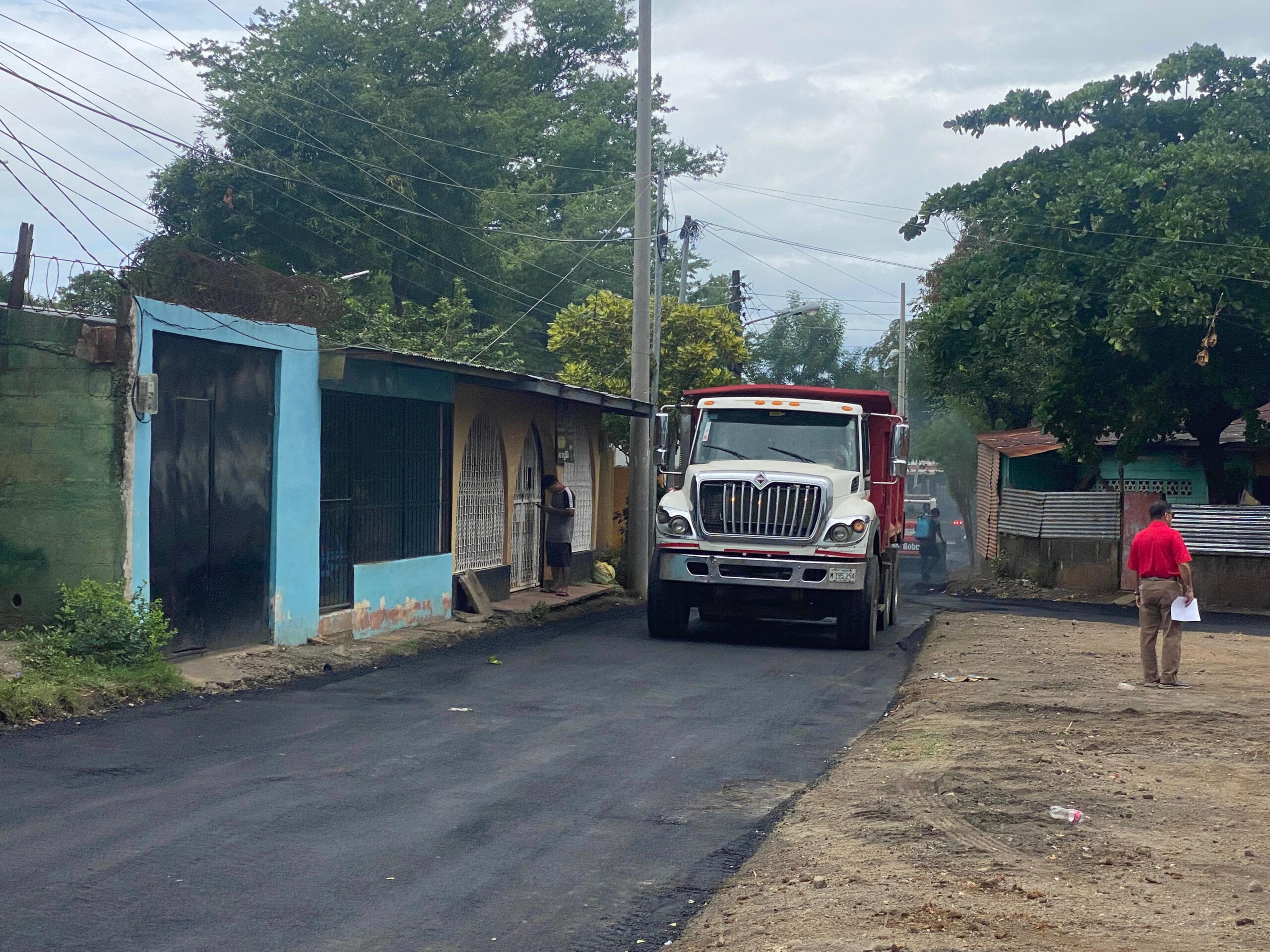 Más de 4 mil pobladores se beneficiarán con nueve calles en barrio de Managua