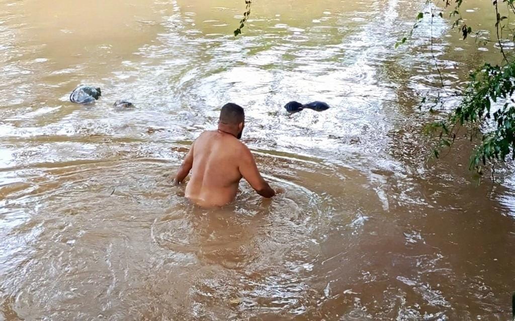 Encuentran a un hombre ahogado en Río San Juan