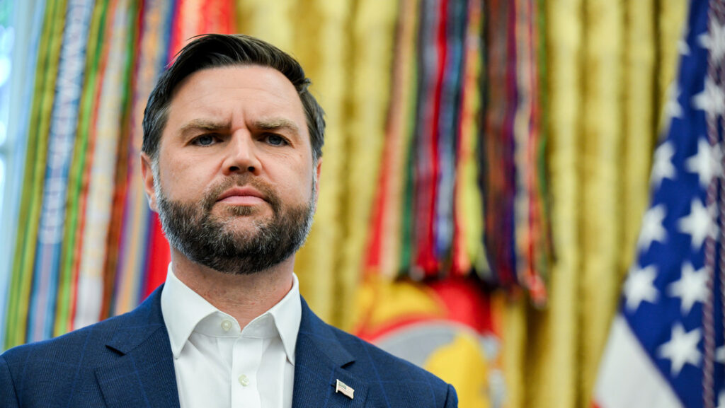 "El mayor y mejor uso de las FF.AA.": Vance defiende el ataque a la 'narcolancha'