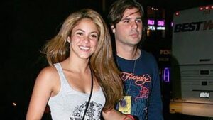 https://www.infobae.com/teleshow/2025/09/07/shakira-y-antonio-de-la-rua-juntos-las-senales-que-indicarian-su-reconciliacion/