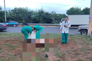 Muere motociclista tras estrellarse contra un poste en Managua