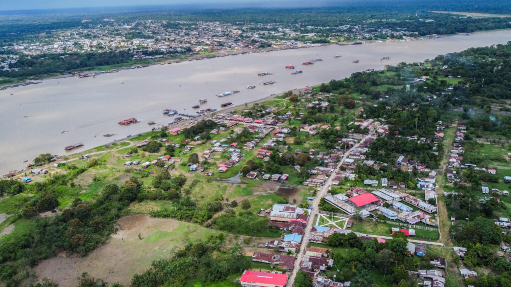 Colombia y Perú se reúnen para discutir sobre la soberanía de una isla