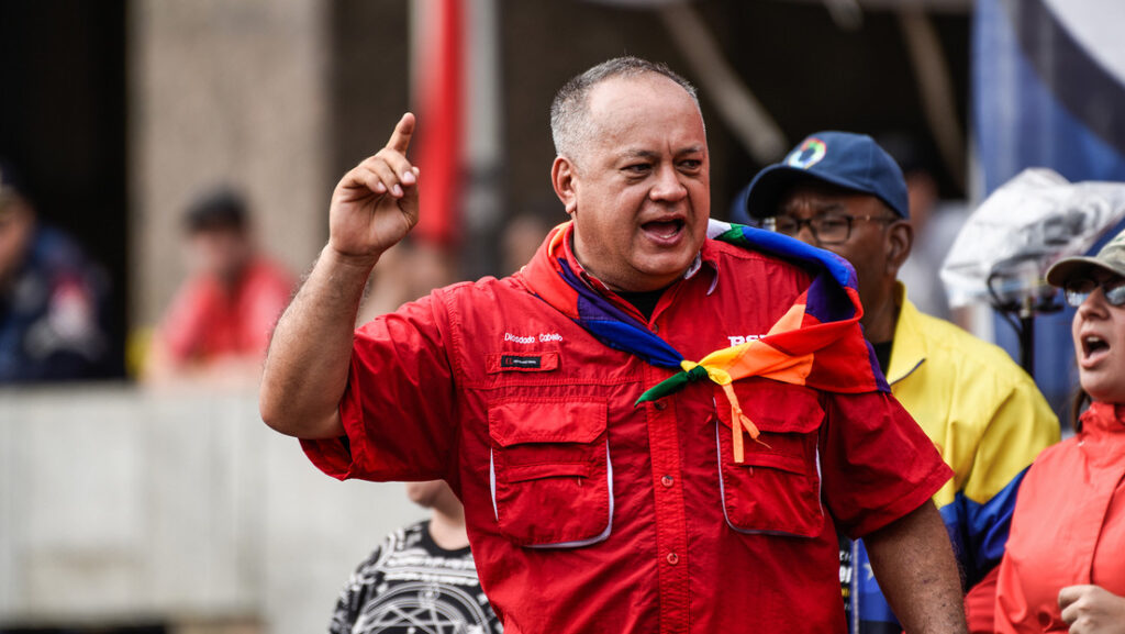 Diosdado Cabello: "Si el enemigo se mete con Venezuela, serán 100 años de guerra pero lo vamos a derrotar"