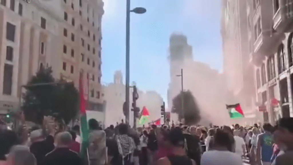 Tensión en Madrid por la protesta propalestina en la última etapa de La Vuelta
