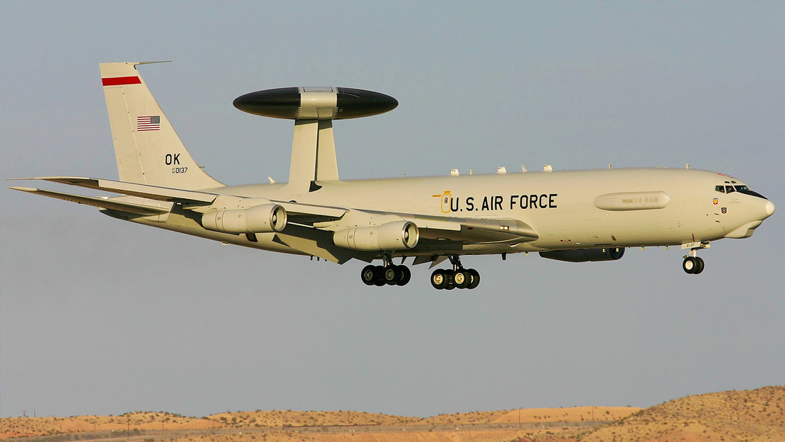 Venezuela denuncia vuelos frecuentes de aviones militares de EEUU cerca de sus costas en plena tensión en el Caribe