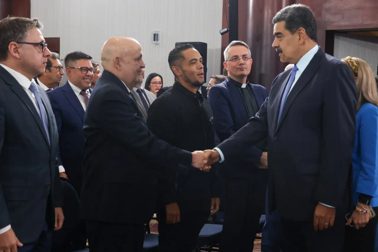 Venezuela instala Consejo Nacional por la Soberanía y la Paz ante amenazas de EEUU