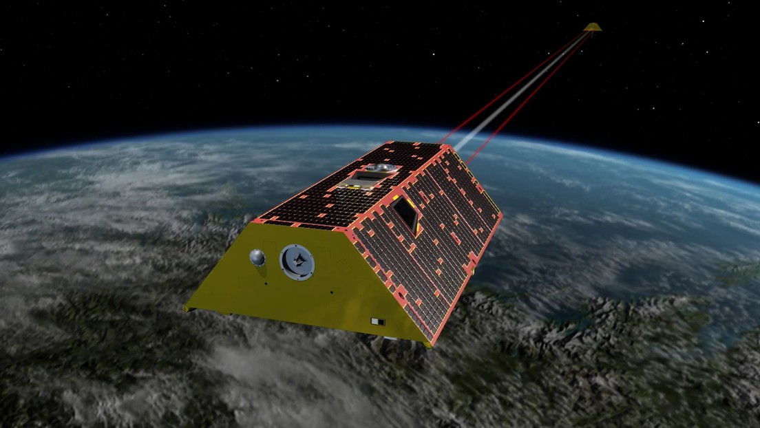 Detectan desde el espacio una misteriosa señal proveniente del núcleo de la Tierra