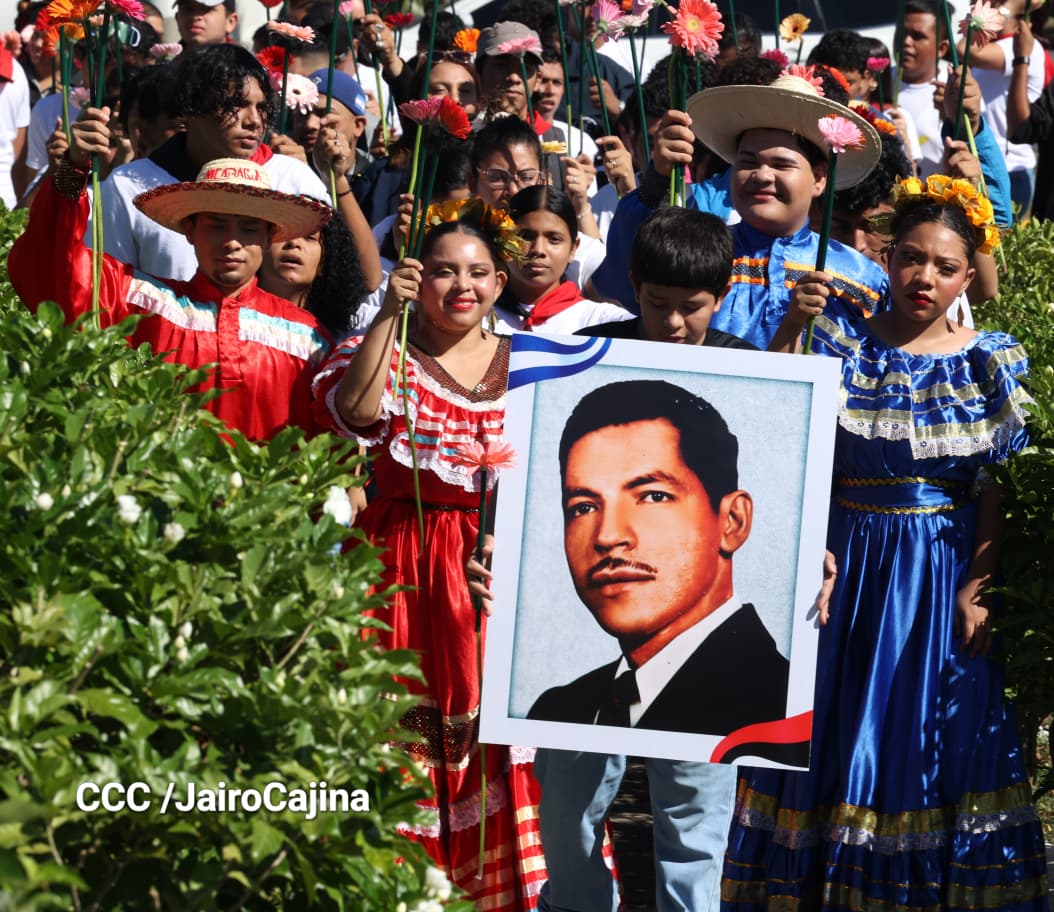 Rinden homenajes a Rigoberto López Pérez a 69 años de su gesta heroica