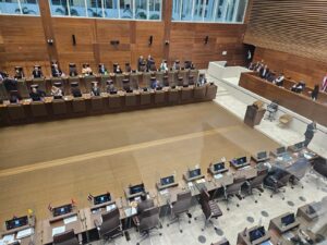 Diputados deciden si levantan inmunidad a Chaves