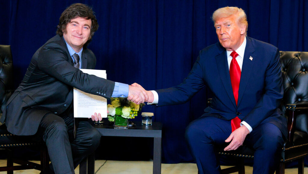 EEUU confirma que negocia un 'swap' de 20.000 millones de dólares con Argentina