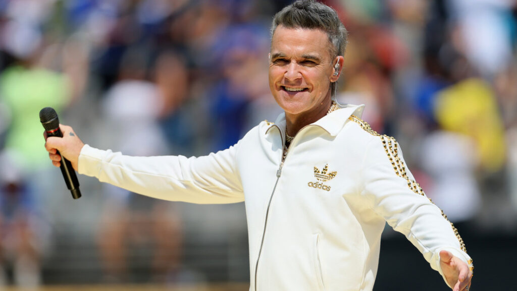 Robbie Williams afirma sufrir de una rara condición neurológica