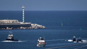 Israel cuenta qué pasará con los pasajeros de la flotilla humanitaria detenida al intentar llegar a Gaza